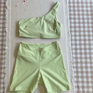 One-Shoulder Crop Top & High-Waist Bike Shorts Set - Light Green